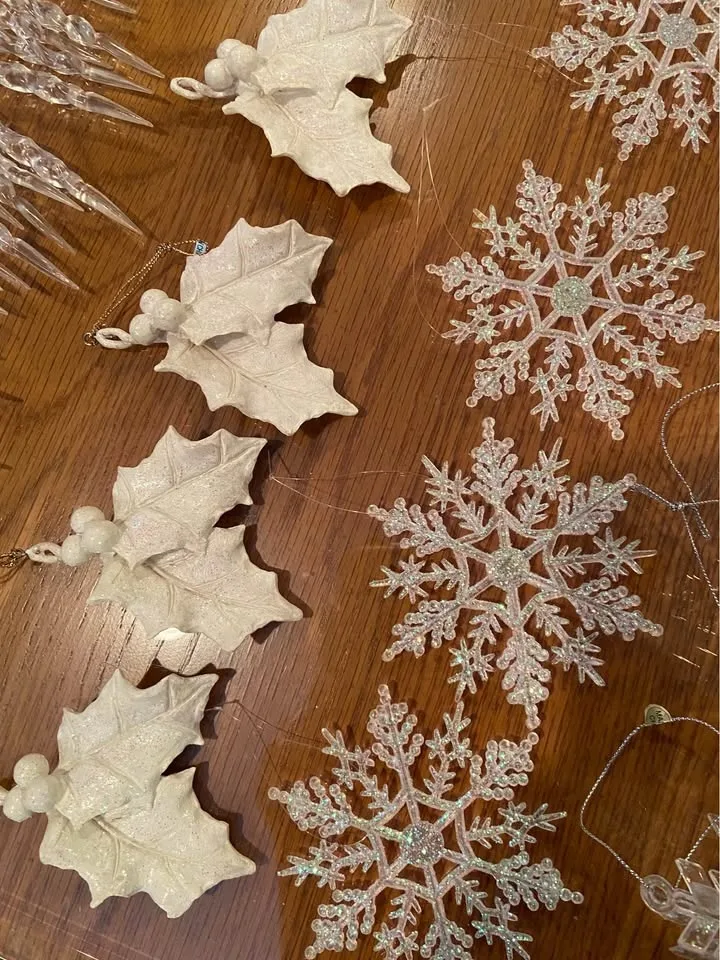 Huge lot of Christmas Ornaments, 152 Total, in XMas Tote image indicator(7)