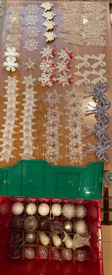 Huge lot of Christmas Ornaments, 152 Total, in XMas Tote image indicator(10)