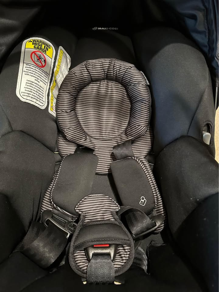 Maxi-Cosi Mico Max 30 Car Seat Bundle - photo 4