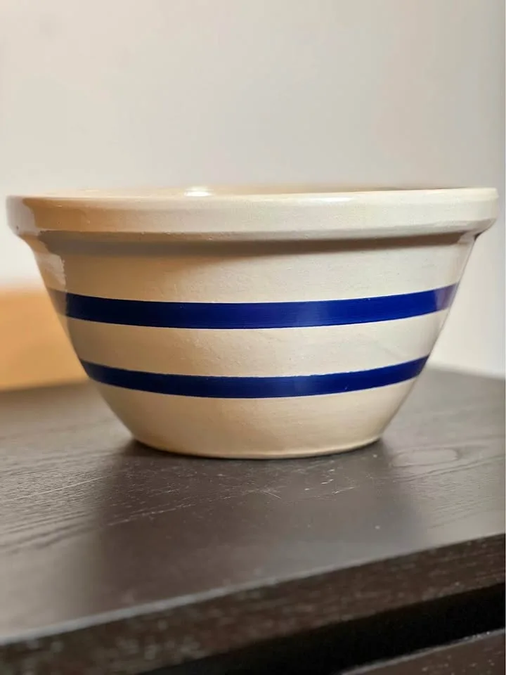 Robinson Ransbottom mixing bowl 10”