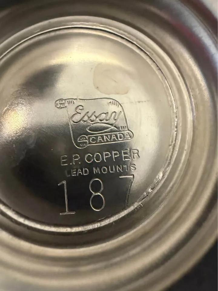 Essay Canada / Victorian Plate - Cream & Sugar Set - Grape Desig image indicator(4)