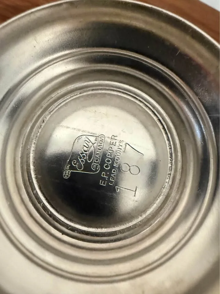 Essay Canada / Victorian Plate - Cream & Sugar Set - Grape Desig image indicator(5)