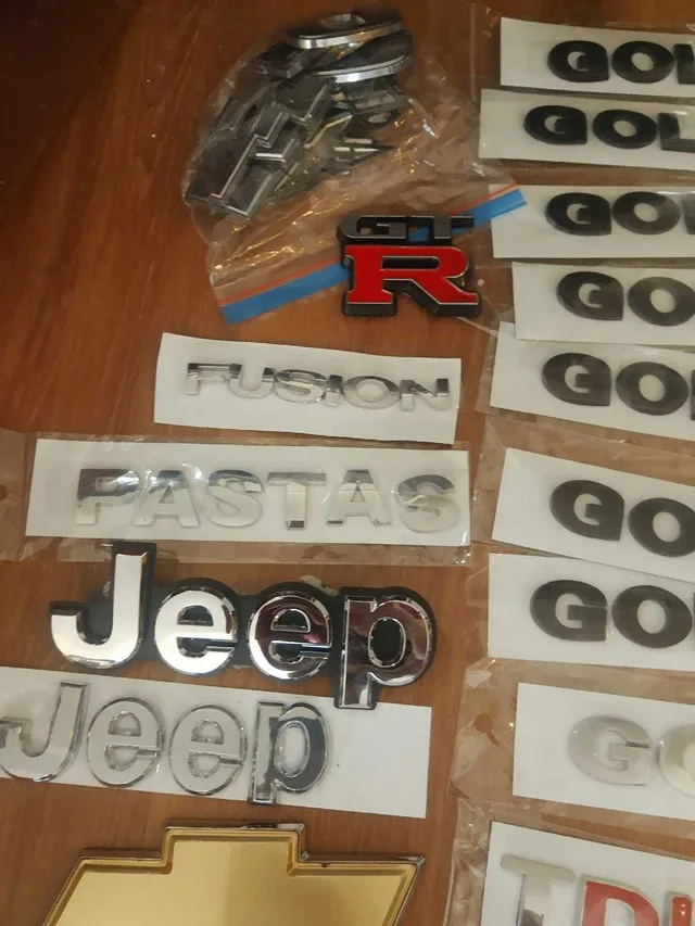 car emblem collection mostly VW volkswagen image indicator(4)