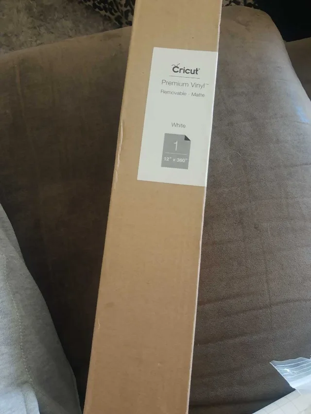 30 foot roll of circut vinyl