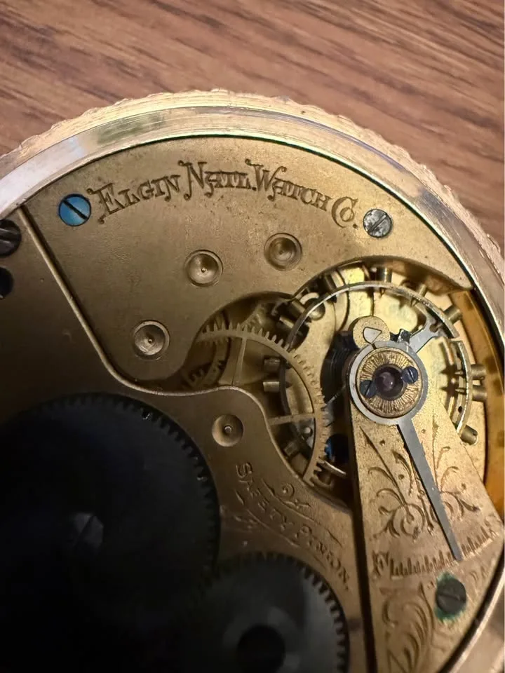 Elgin Pocket Watch Antique Railroad Military Gold Filled image indicator(3)