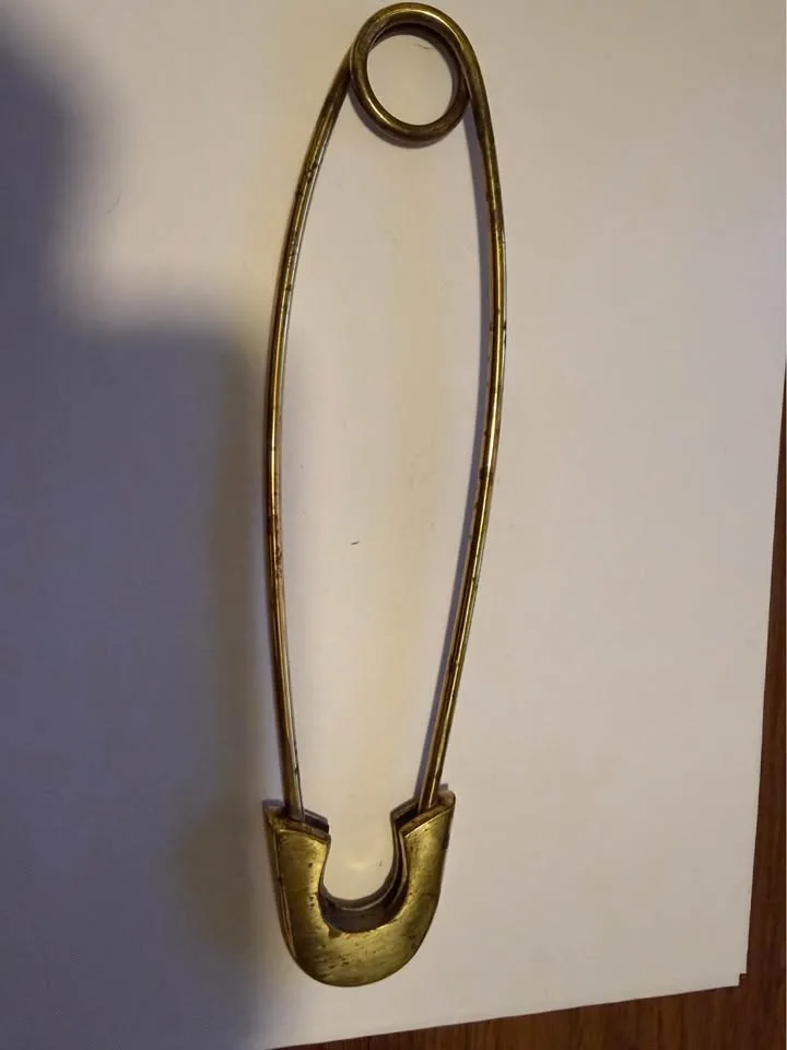CARL AUBOCK Vintage Large SAFETY PIN Brass Paperclip image indicator(2)