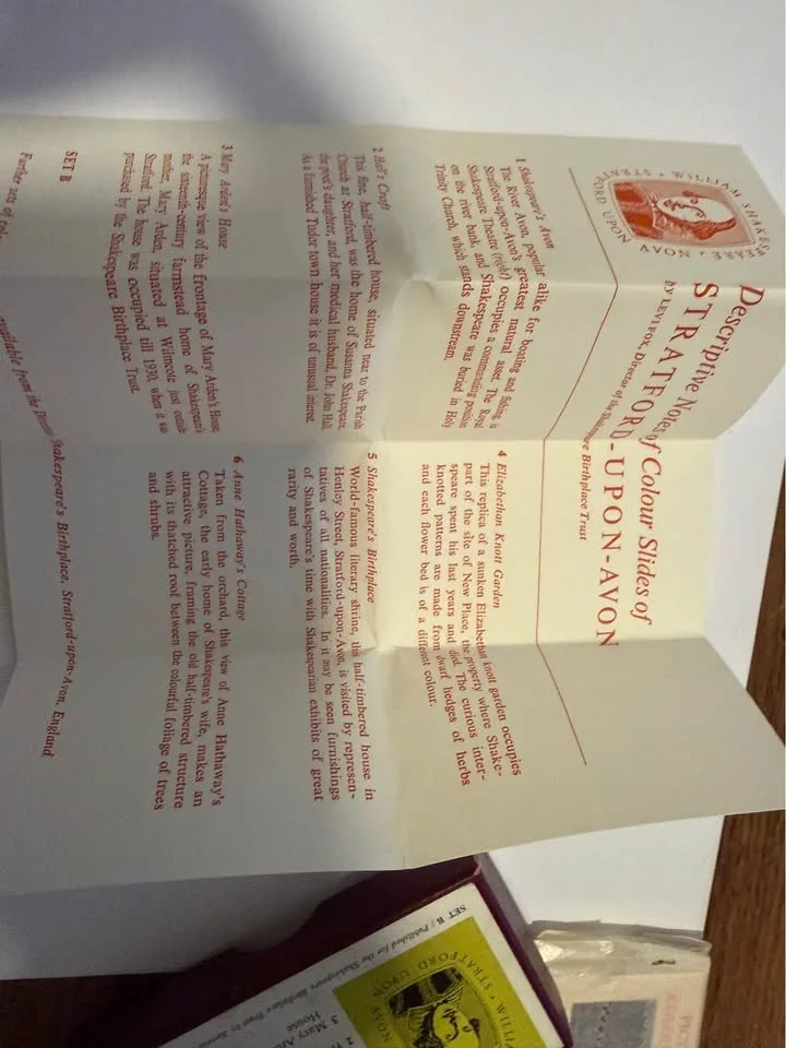 Stratford-Upon-Avon Slides - William Shakespeare image indicator(2)