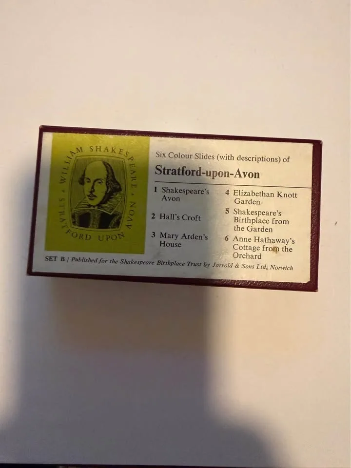 Stratford-Upon-Avon Slides - William Shakespeare image indicator(4)