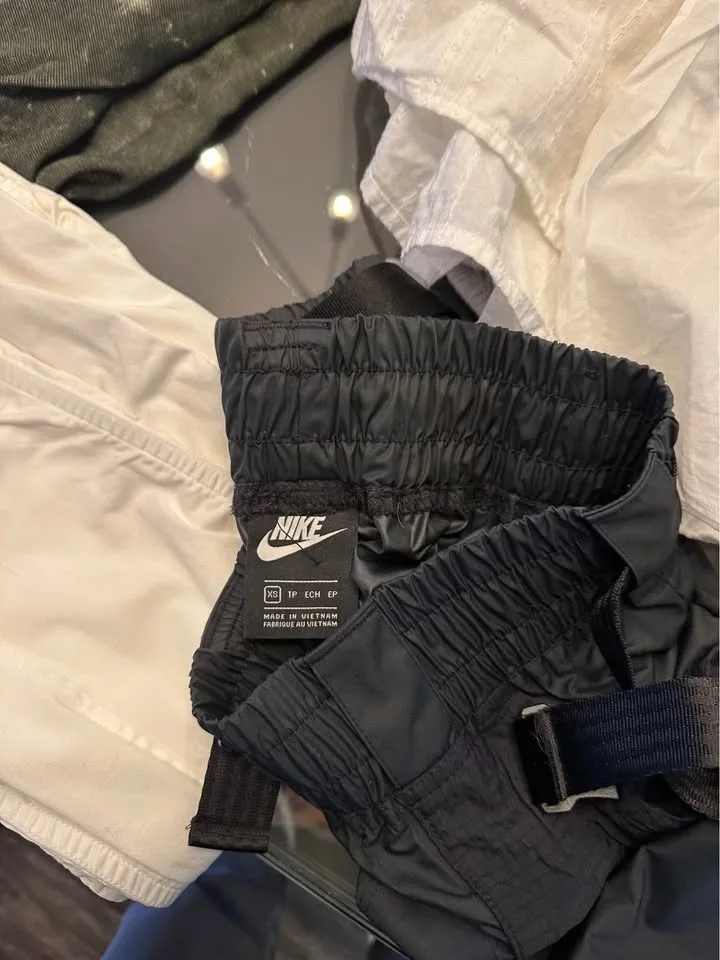 Women’s Designer Haul image indicator(4)