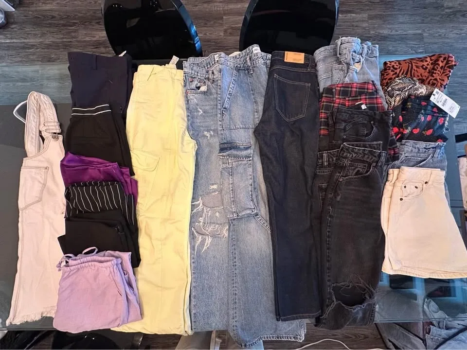 Jeans, Pants, Skirts, Skorts, Shorts Haul image indicator(3)