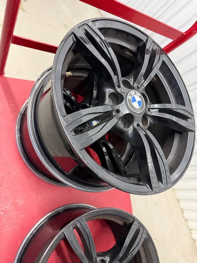 BMW original rims 17 inch image indicator(4)