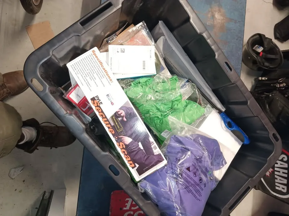 Multiple Items For Sale Most Brand New In Original Box image indicator(5)