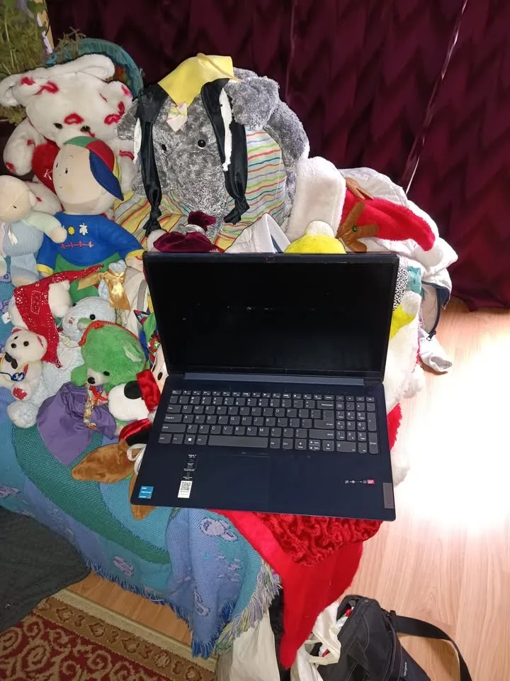 Multiple Items For Sale Most Brand New In Original Box image indicator(8)