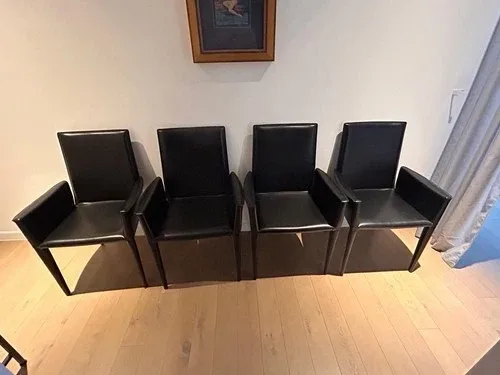 Set Of 4 Design Within Reach Leather Armchairs FRAG