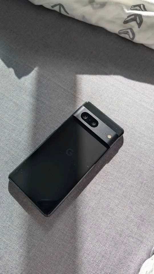 Google pixel 7 smartphone image indicator(2)