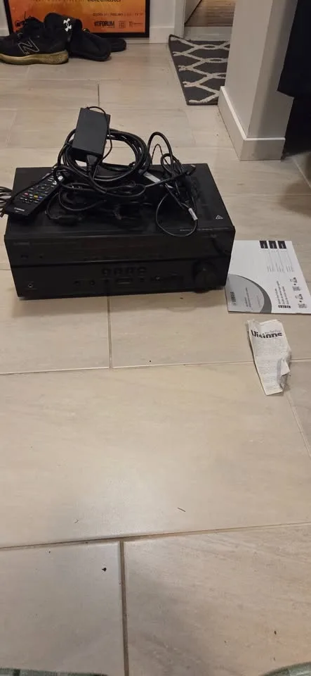 Yamaha AV Receiver RX V385 image indicator(4)