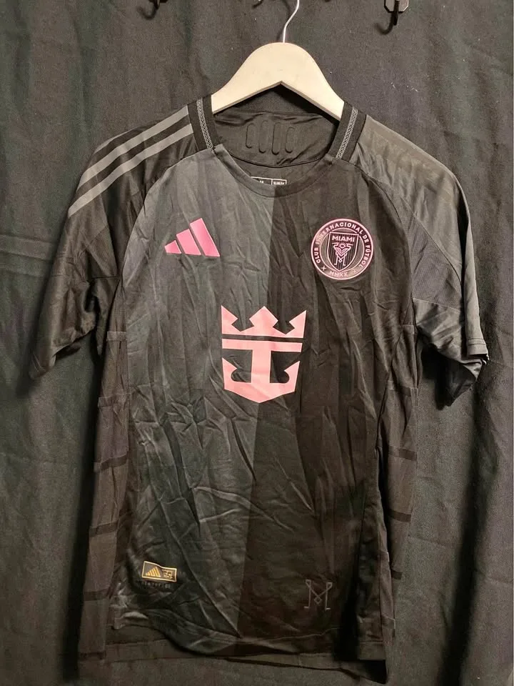 Inter Miami CF 25/26 Away Jersey thumbnail