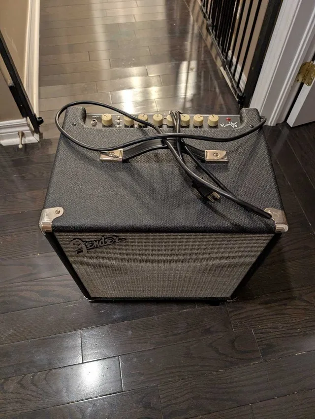 Fender Rumble 40 Bass Combo Amplifier