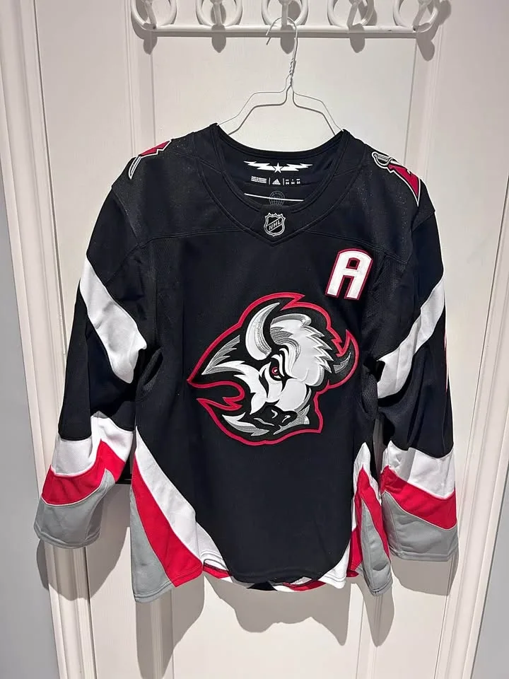 Buffalo Sabers Rasmus Dahlin jersey