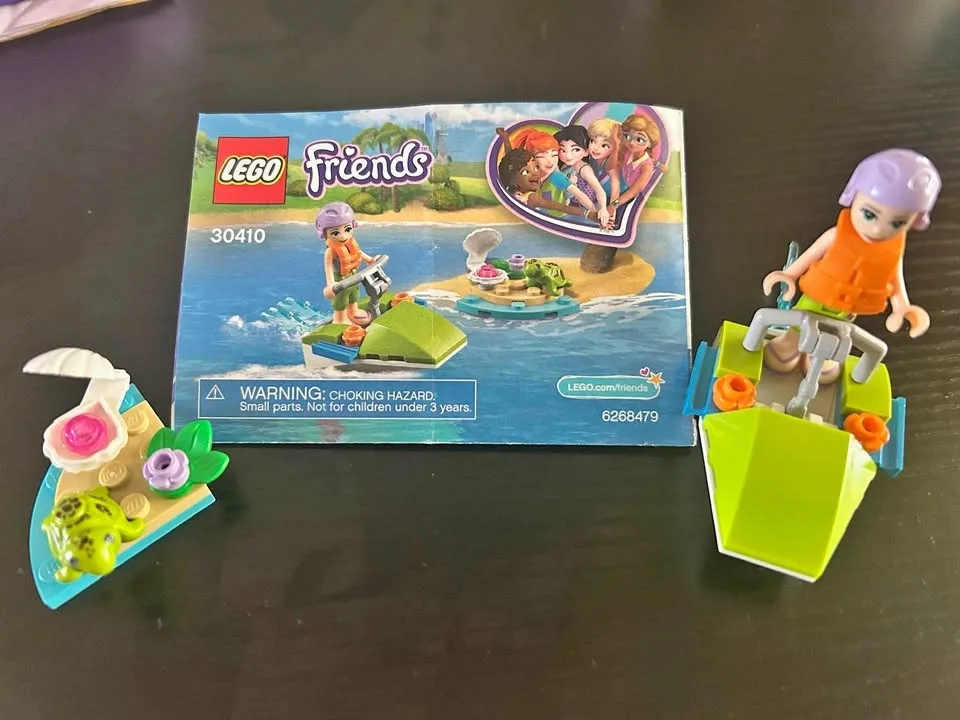 Lego Friends set 30410: Mia’s water fun
