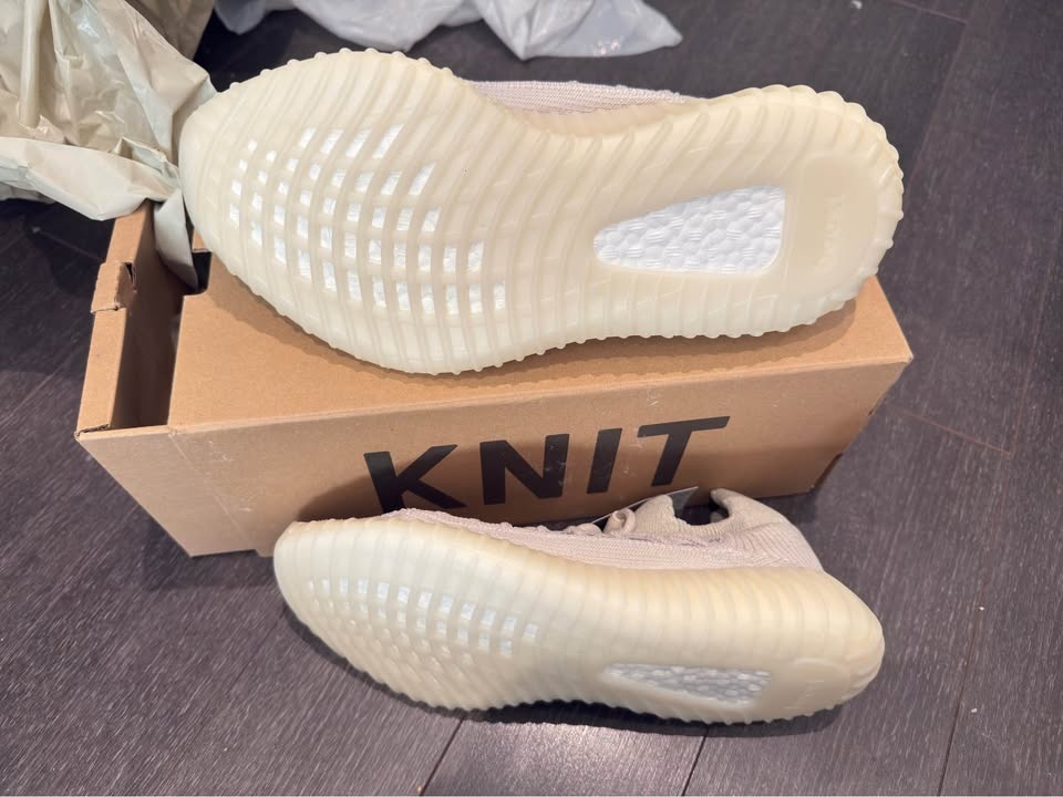 Yeezy 350 V2 Compact - Size 10 - photo 2