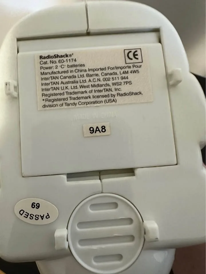 Vintage 1998 Radioshack Puppy Flashlight image indicator(7)