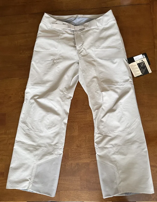 Arc'teryx Sabre Relax Pants (Brand New w/ Tags) – Size L