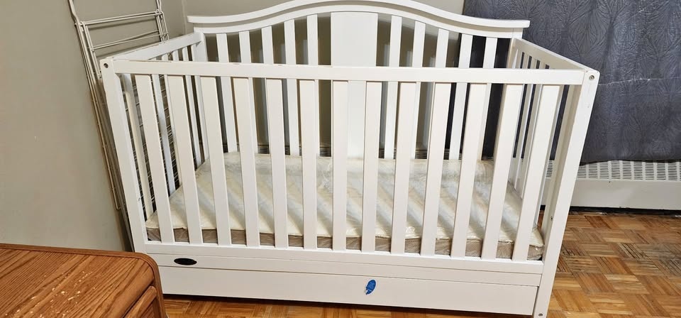 Crip for Baby with mattress