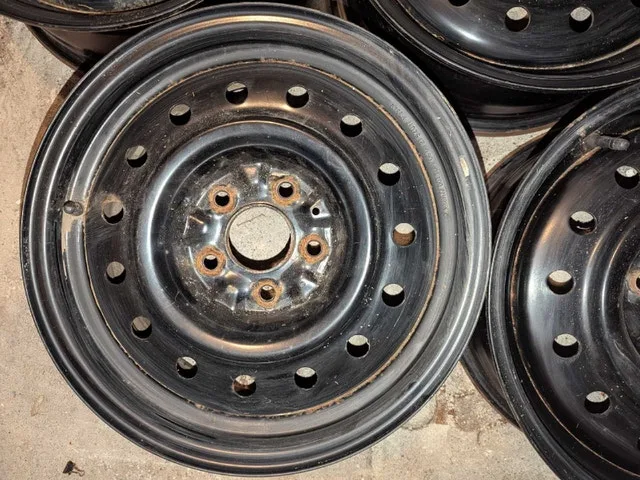 Steel winter rims for Honda Nissan image indicator(4)