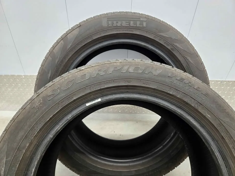 Pirelli Scorpion Verde All Season Tires- 235/55R19 image indicator(8)