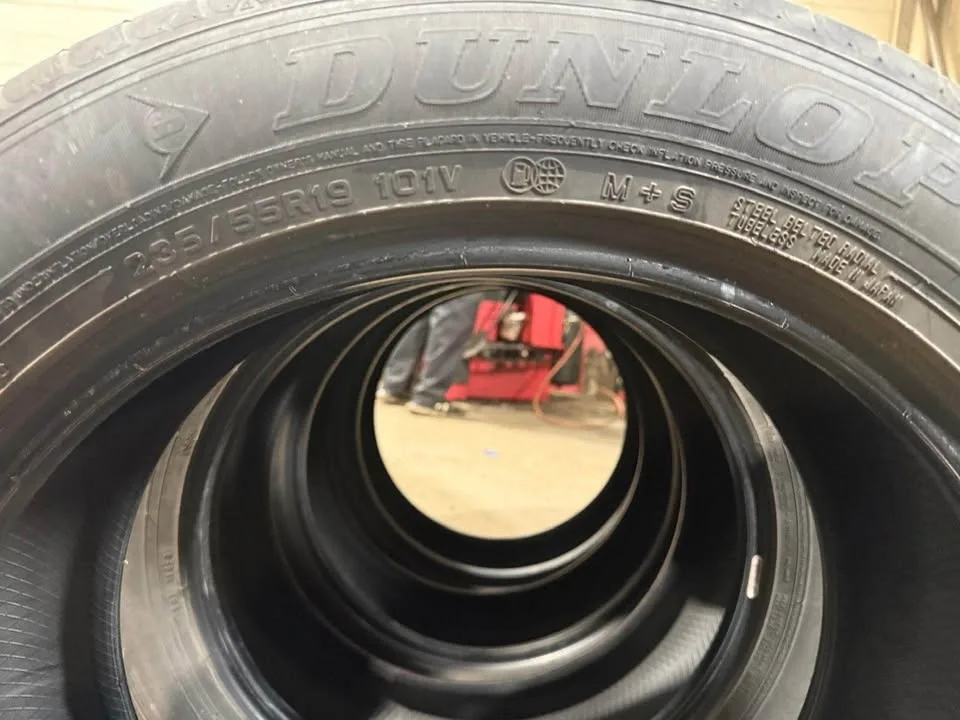 DunLop tires (235/55R19) image indicator(4)