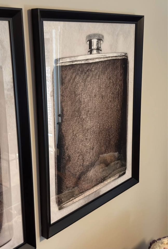 Pair of Large Art Prints - photo 2