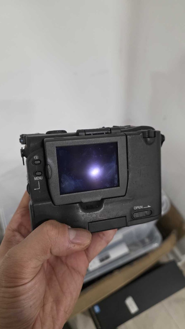 3x cameras and case - photo 4