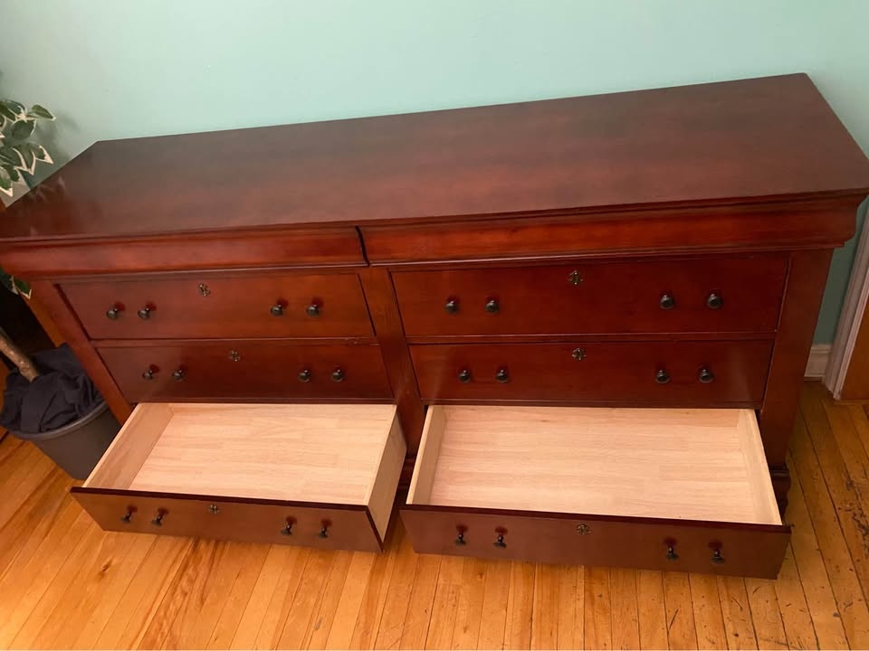 FREE DELIVERY: Mahogany Dresser $270 (HRM) - photo 5