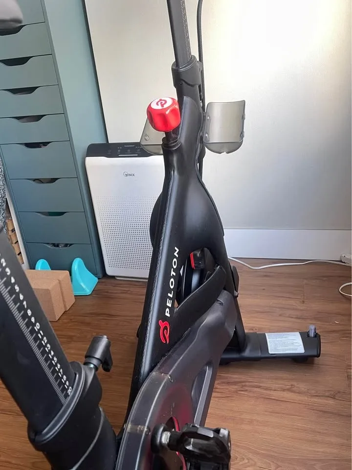 Peloton Bike image indicator(6)