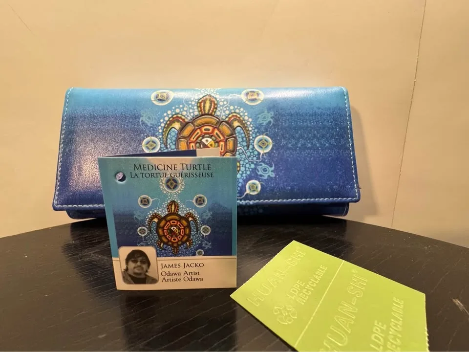 BRAND NEW Medicine Turtle Wallet image indicator(7)