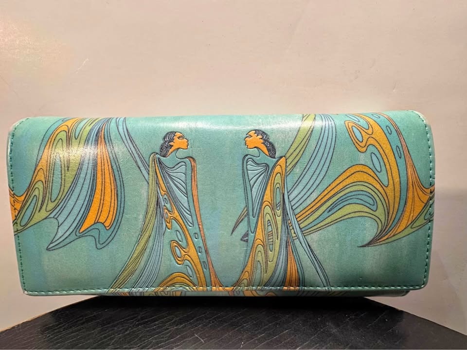 BRAND NEW Maxine Noel "Friends" wallet