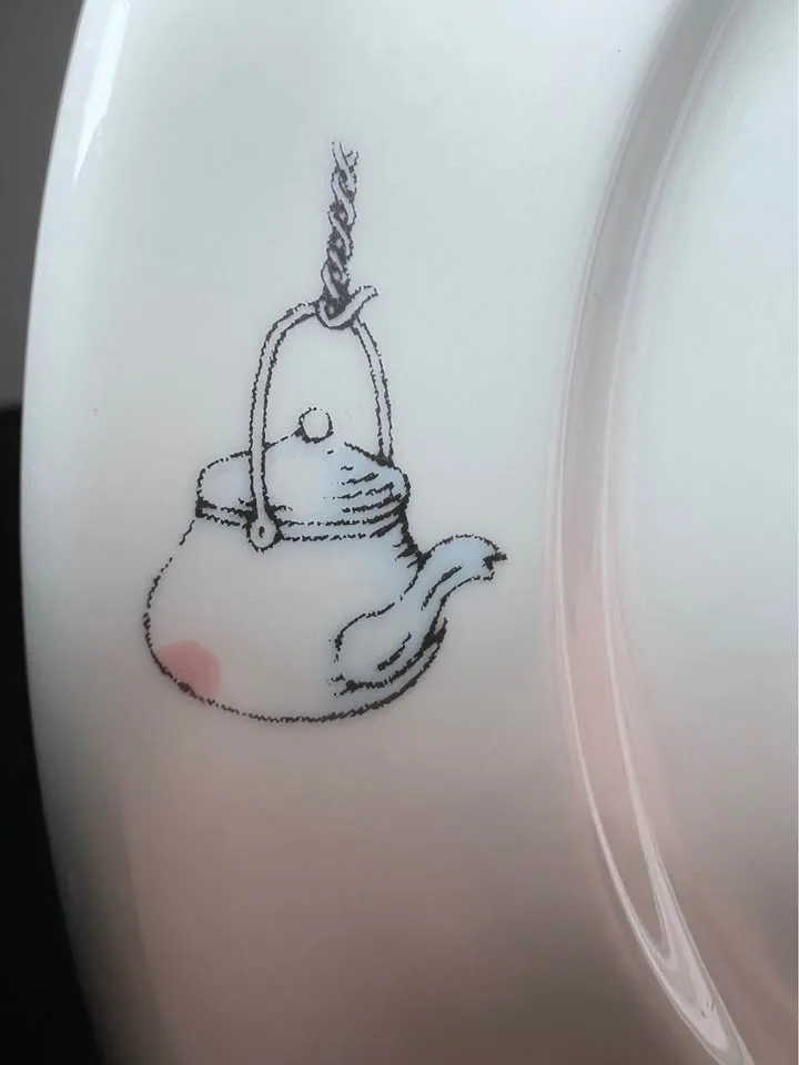 Vintage Wedgwood Peter Rabbit Plate 7" image indicator(6)