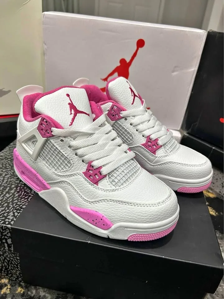 Jordan 4 Pink Oreos Size 7W