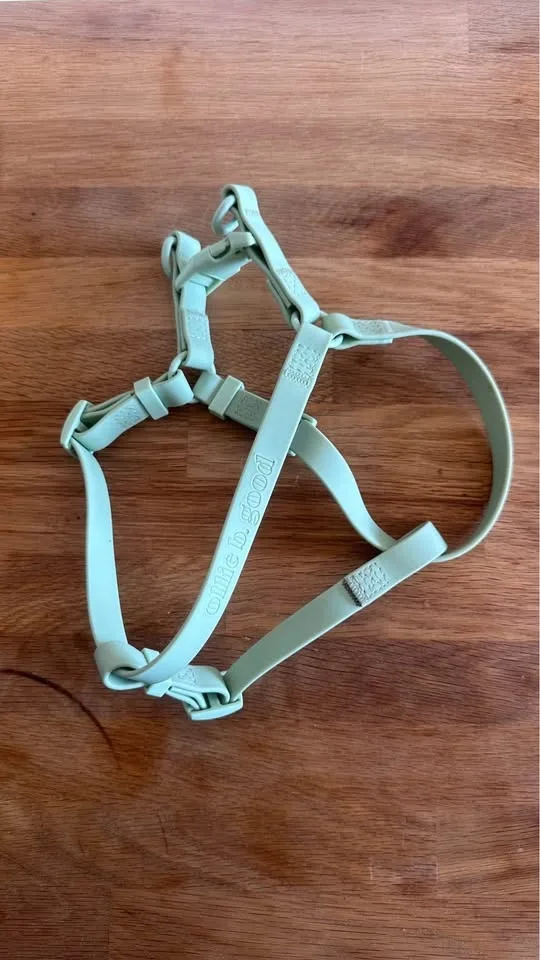 Waterproof green dog harness - S size image indicator(4)