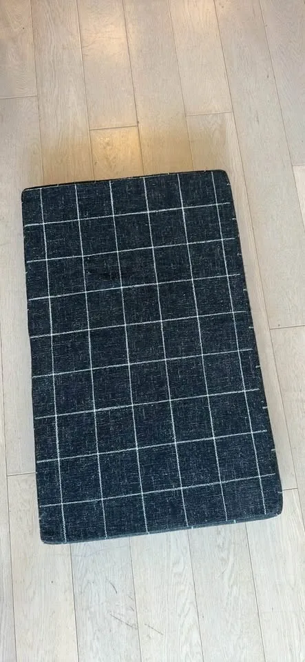 Modern Dog Bed image indicator(2)