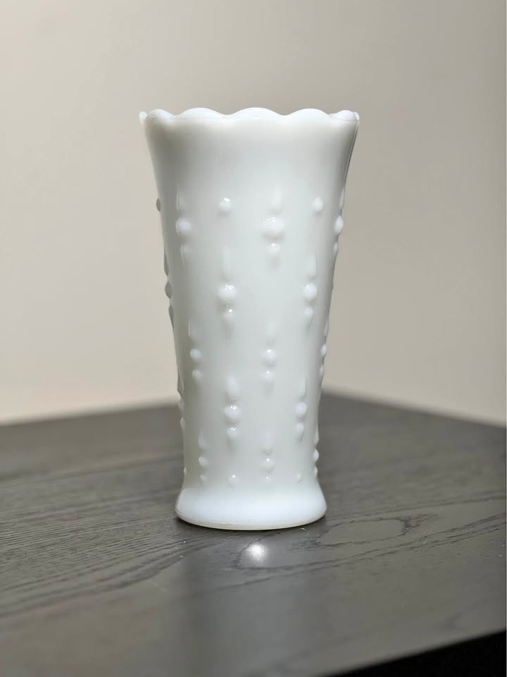 Anchor Hocking Teardrop Vase, Milk Glass, 7" Tall