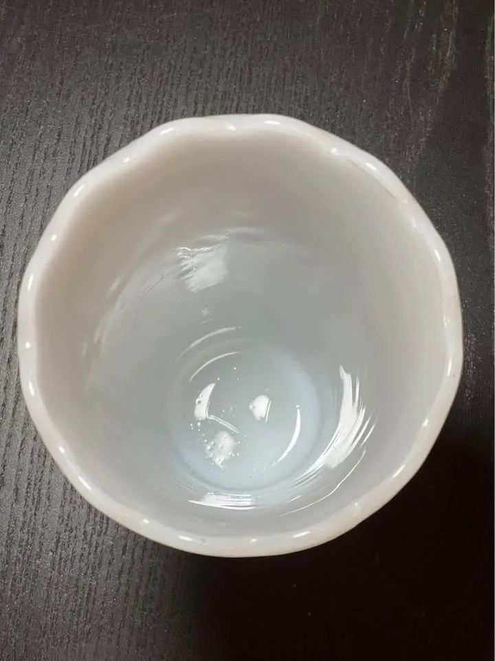 Anchor Hocking Teardrop Vase, Milk Glass, 7" Tall image indicator(4)