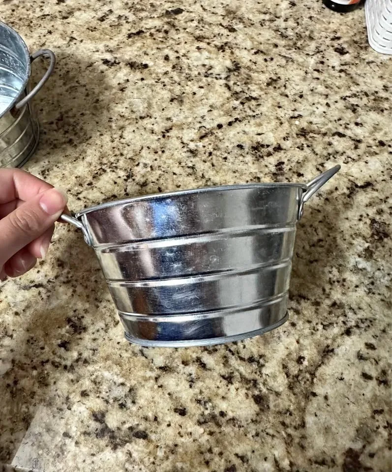 Two metal bucket - Small