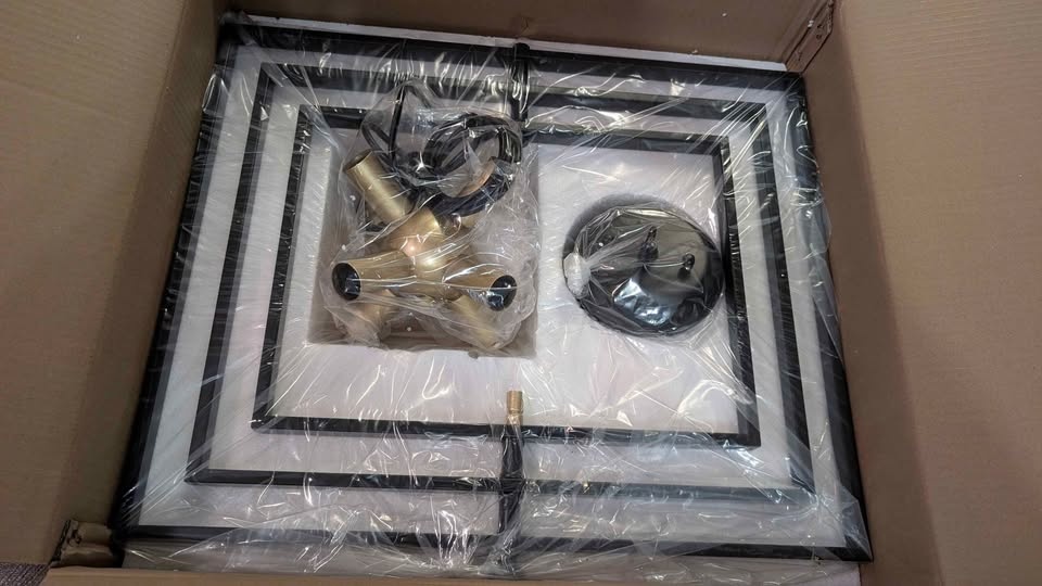 8-Light Sputnik Chandelier - Black/Gold - New in Box - photo 4