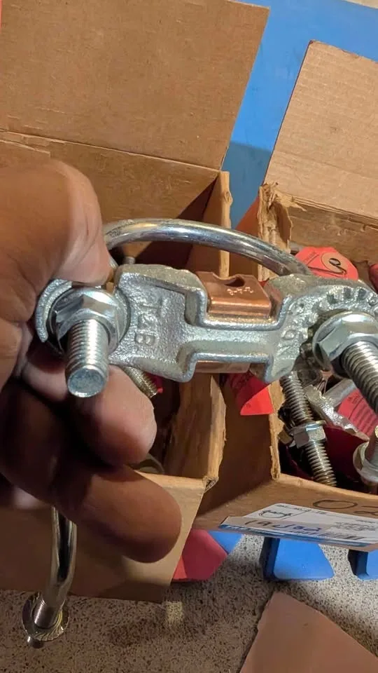 Thomas & Betts 3-TB Waterpipe Ground Clamps, 1 1/4"-2" - New image indicator(2)