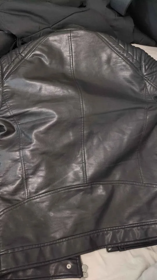 Zara men's leather jacket image indicator(2)