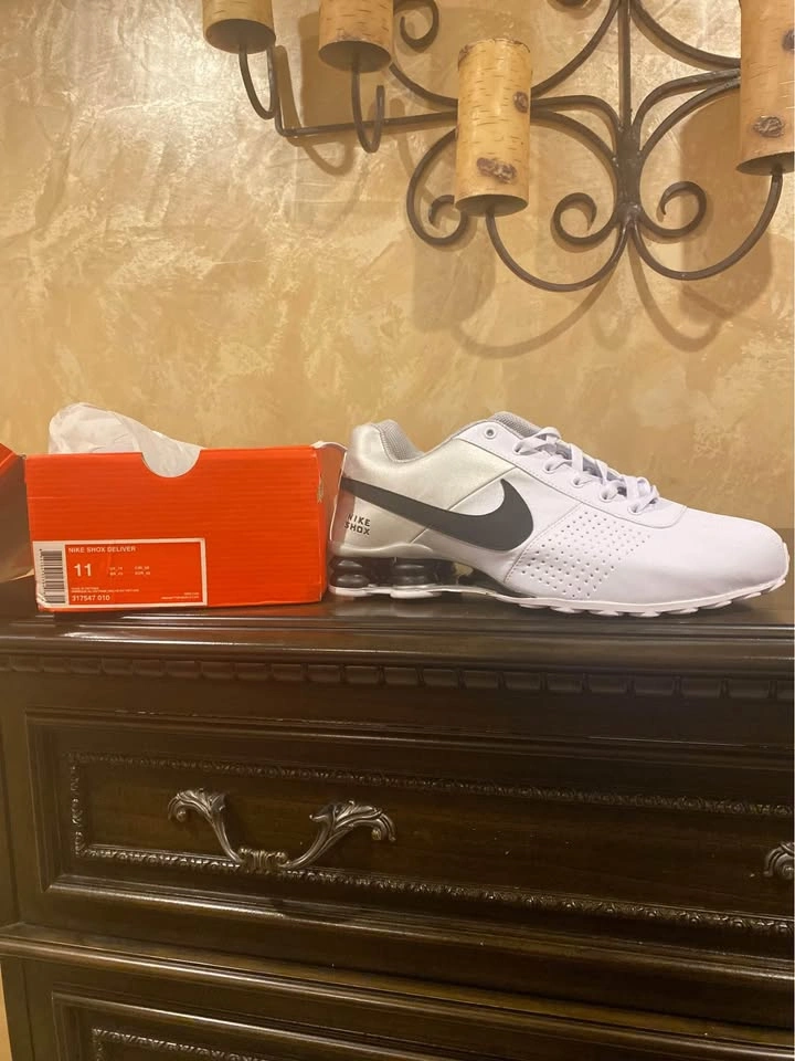 Nike Sneakers - photo 2