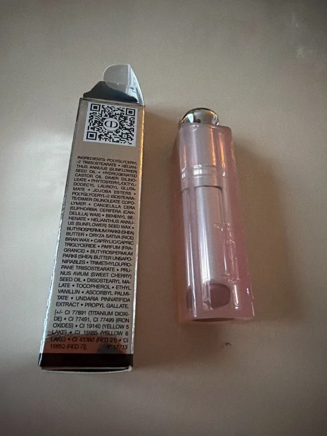 Dior addict lip glow image indicator(3)