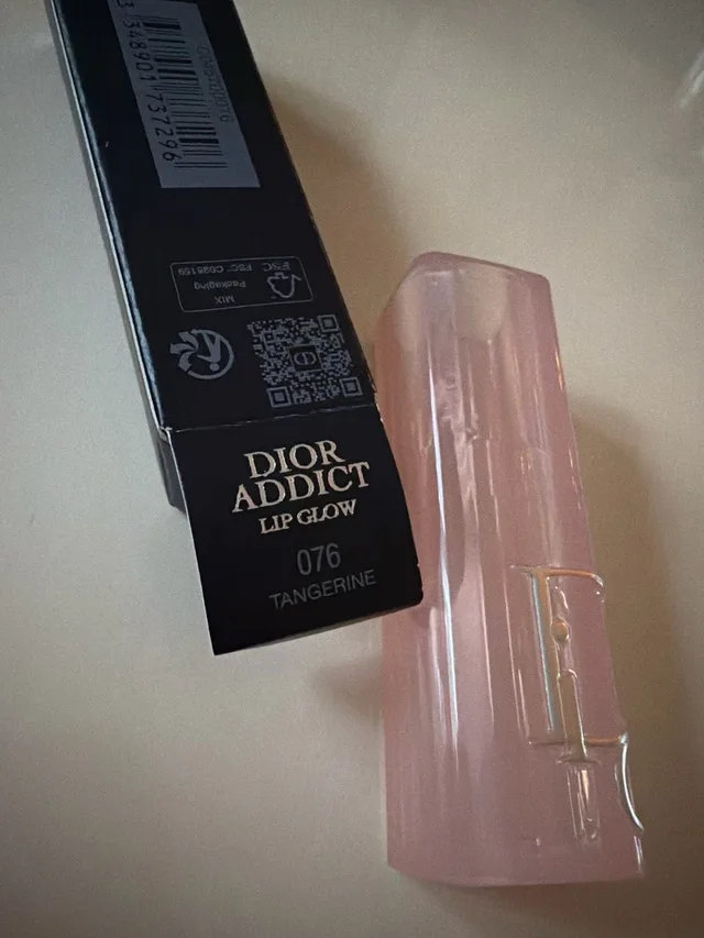 Dior addict lip glow image indicator(2)